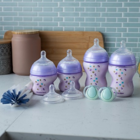 Tommee Tippee Σετ μπιμπερό Advanced Anti-Colic Purple για νεογέννητα, σετ των 9